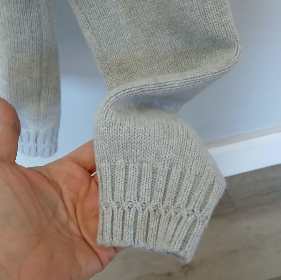 Gymboree Sweater in gray, Size L (10-12) - Picture 4 of 4